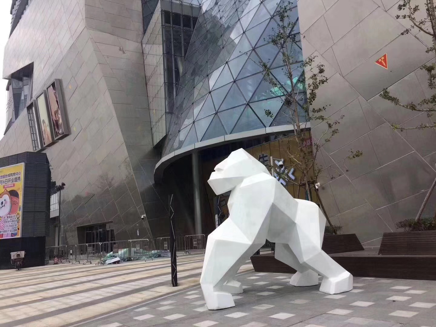 玻璃钢白虎动物雕塑